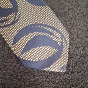 Donatello Milano Italy Blue and Gold Textured Silk Tie with Abstract Pattern